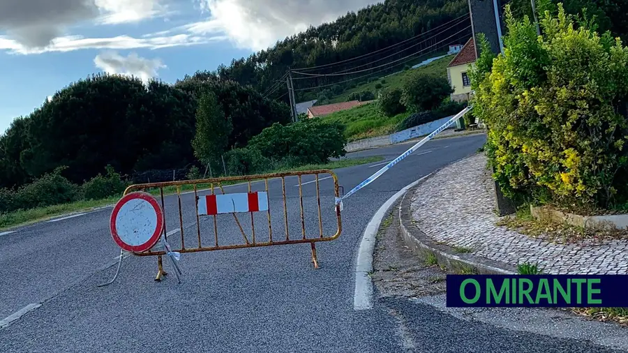 Obras na EN 115 em Vila Verde dos Francos só no terceiro trimestre de 2026