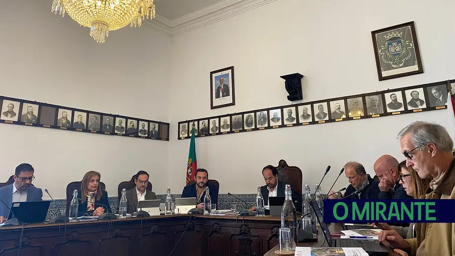 Câmara de Santarém com a dívida mais baixa dos últimos trinta anos