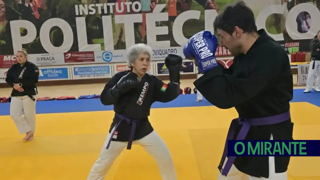 Academia de Artes do Combate celebra graduações em Tomar