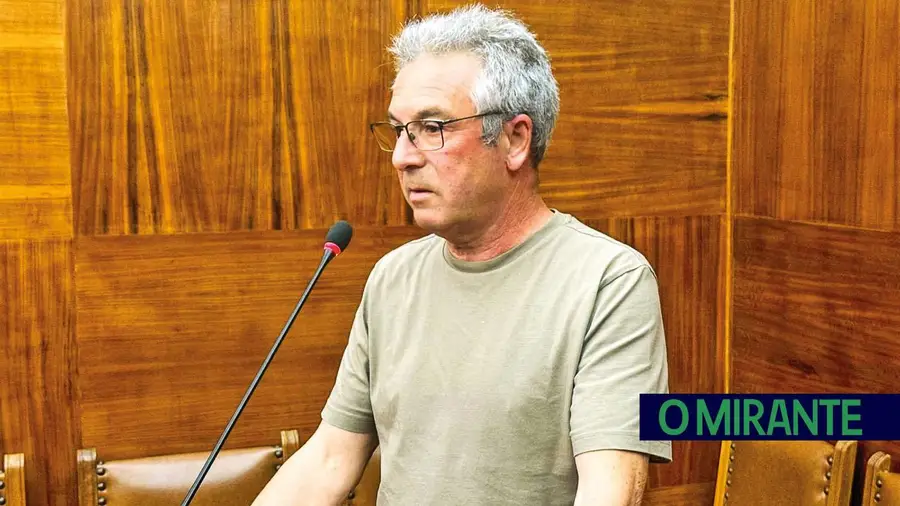 Erro da Cartágua deixa morador de Casais Lagartos sem acesso a saneamento