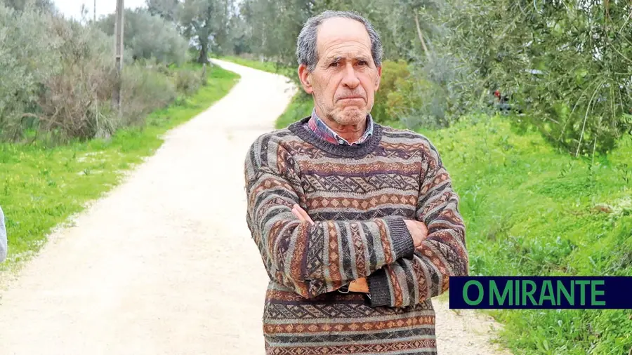 Moradores da Rua do Vale Franco continuam a lutar por asfaltamento de estrada