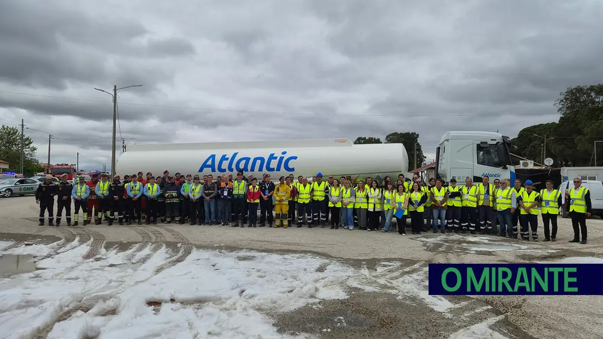 Exercício com matérias perigosas mobilizou meios de socorro em Samora Correia