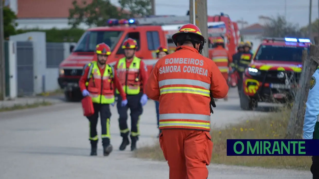 Exercício com matérias perigosas mobilizou meios de socorro em Samora Correia