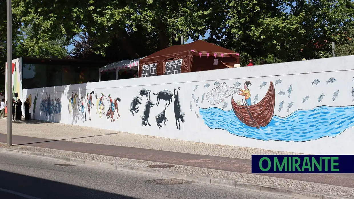 Santarém celebra identidade com novo mural no Jardim da República