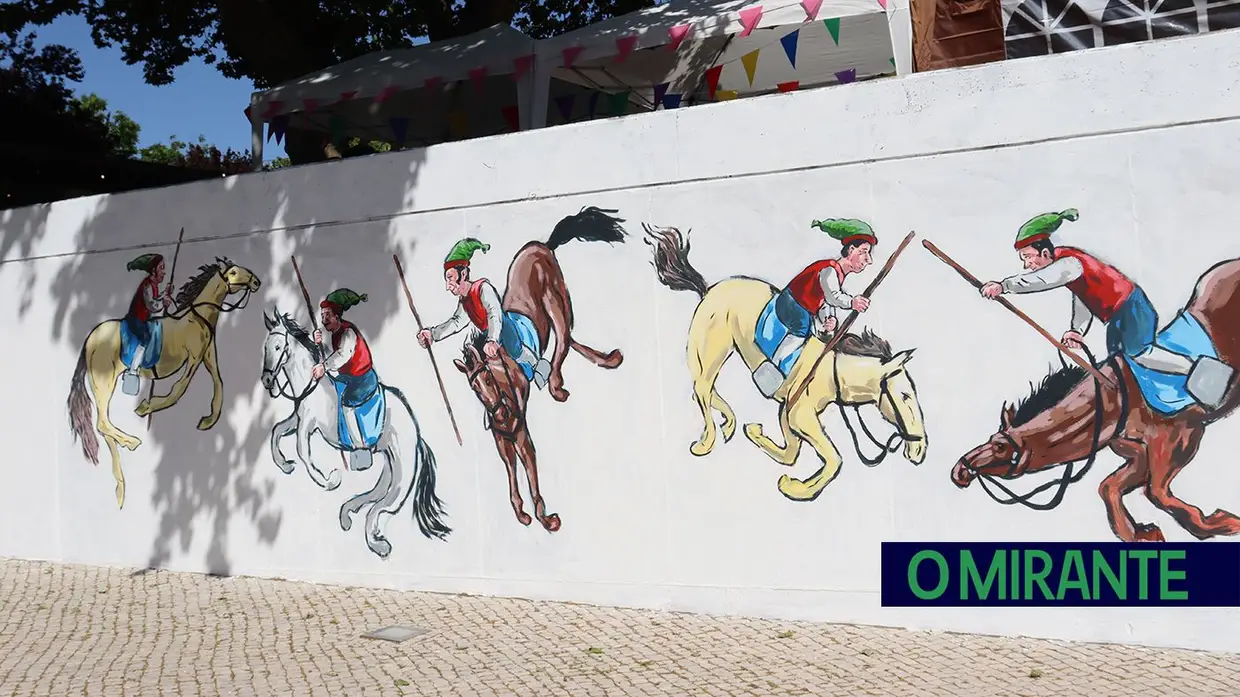 Santarém celebra identidade com novo mural no Jardim da República
