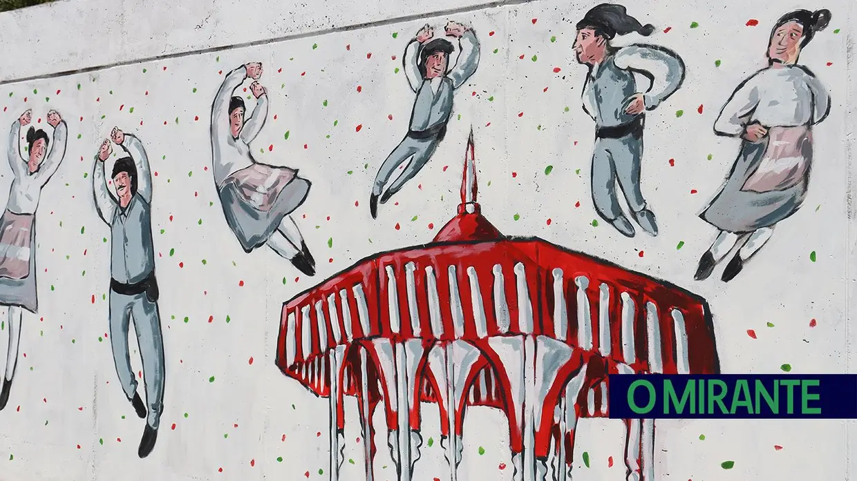 Santarém celebra identidade com novo mural no Jardim da República