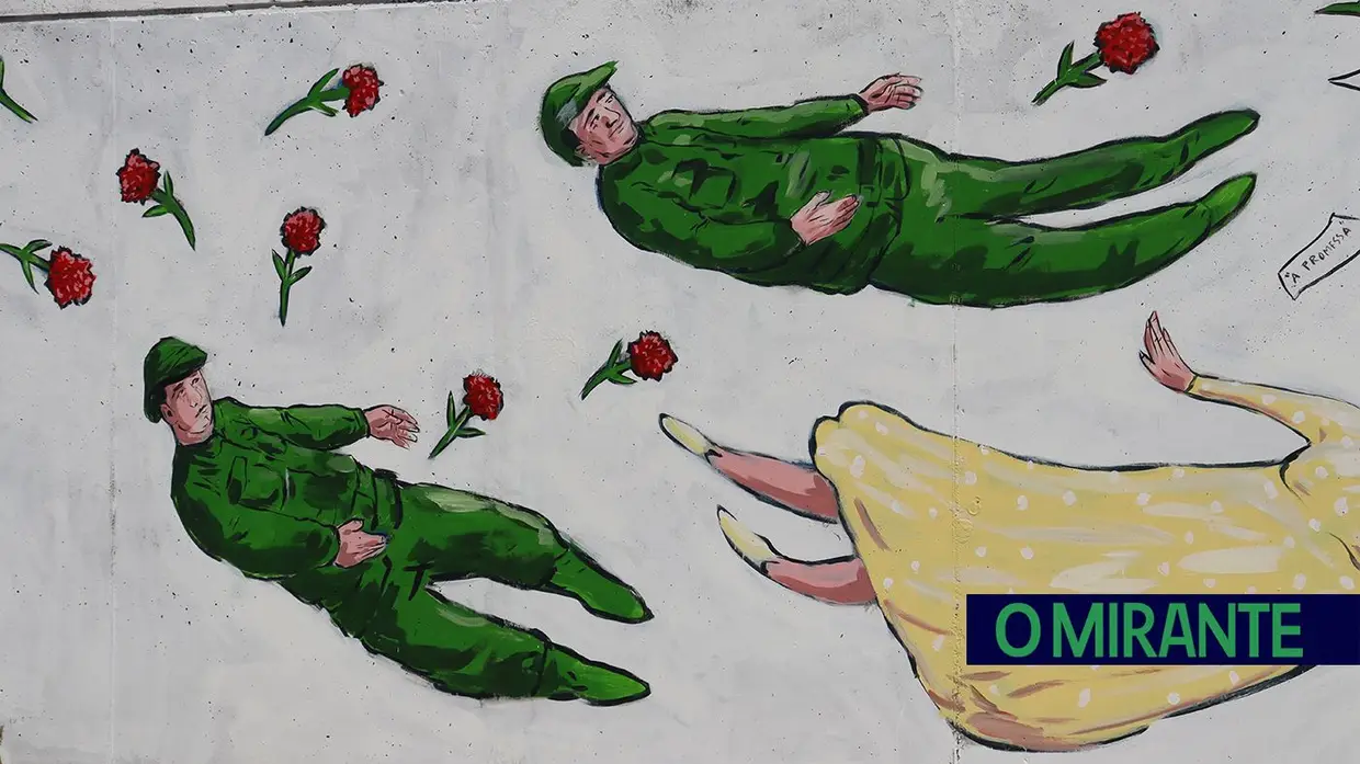 Santarém celebra identidade com novo mural no Jardim da República