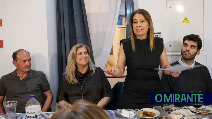 Mulheres Socialistas do Cartaxo organizaram jantar para debater igualdade e liberdade