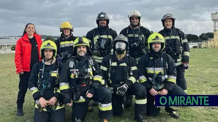 Veículo-escada de 200 mil euros continua retido e fora dos Bombeiros de Tomar