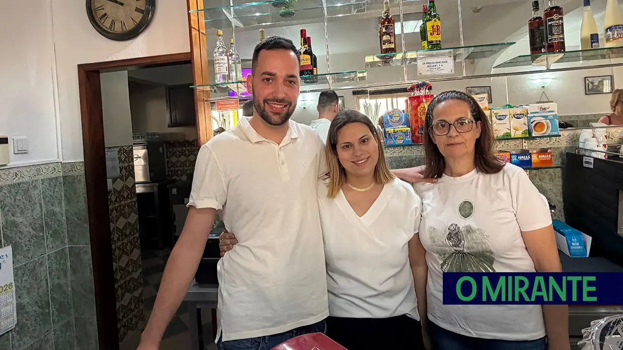Café Restaurante Tik Tak no Tramagal já reabriu