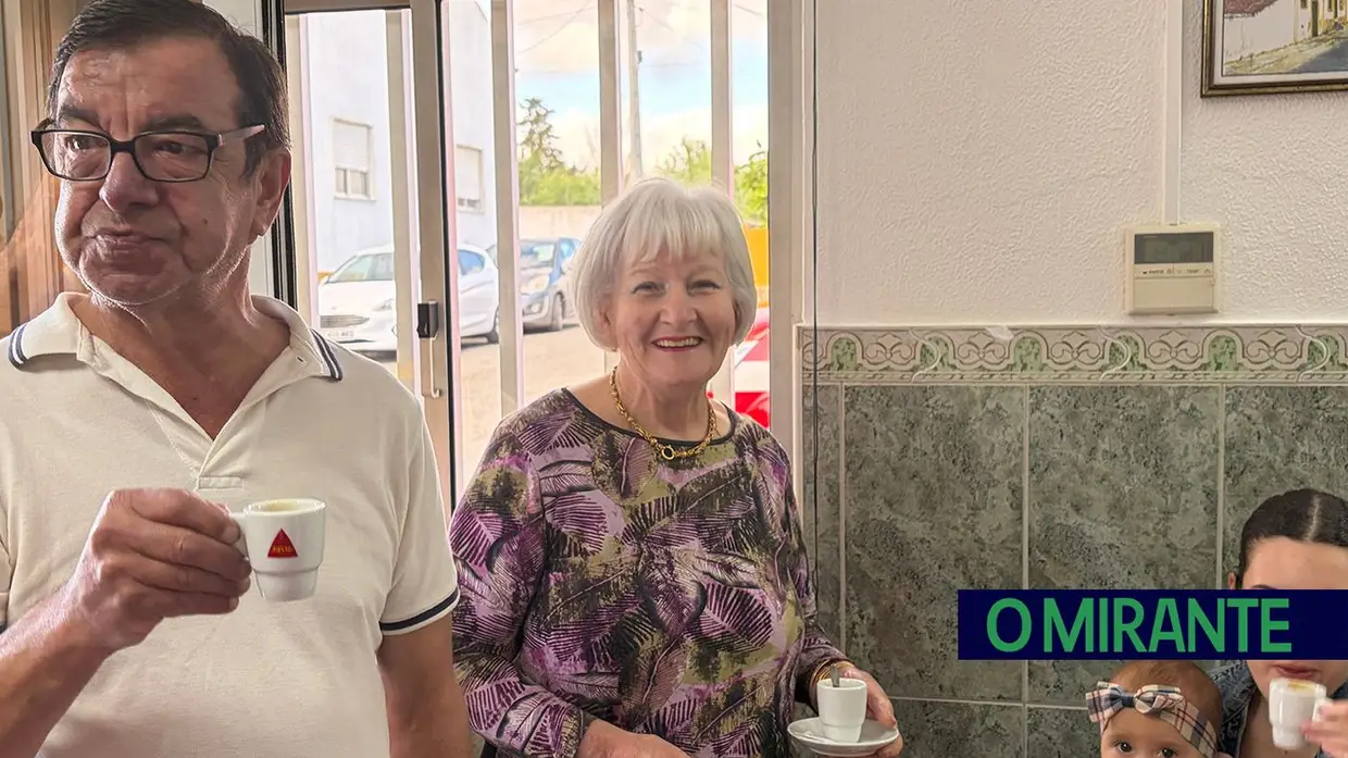 Café Restaurante Tik Tak no Tramagal já reabriu