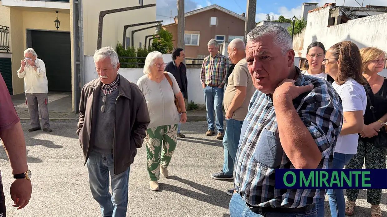 Café Restaurante Tik Tak no Tramagal já reabriu