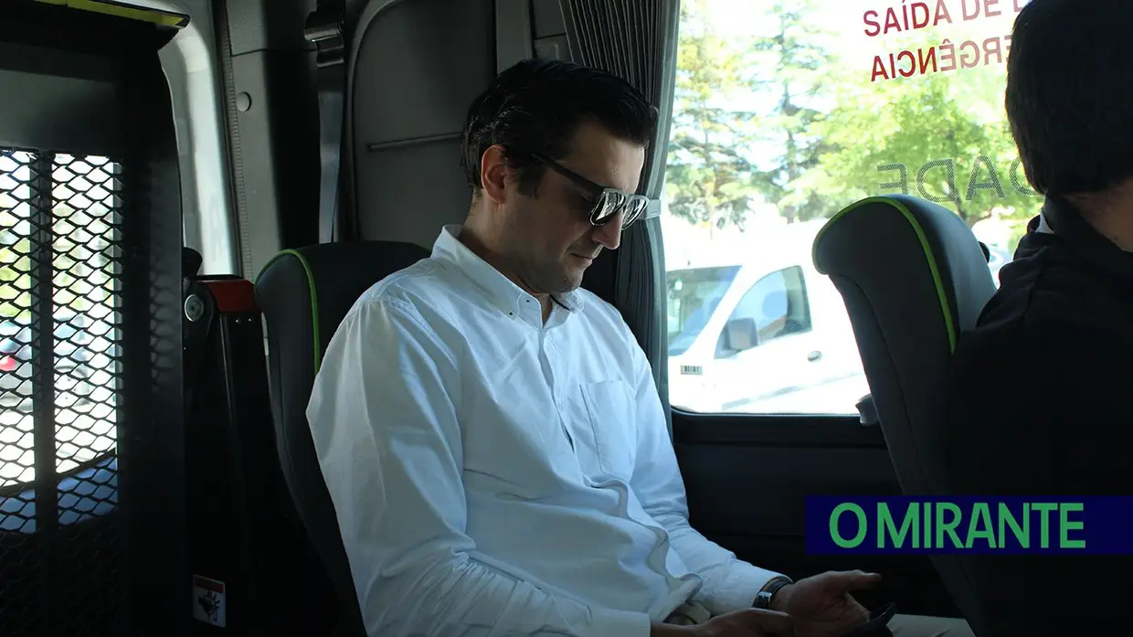 Mini-autocarro é aposta para melhorar a mobilidade em Rio Maior