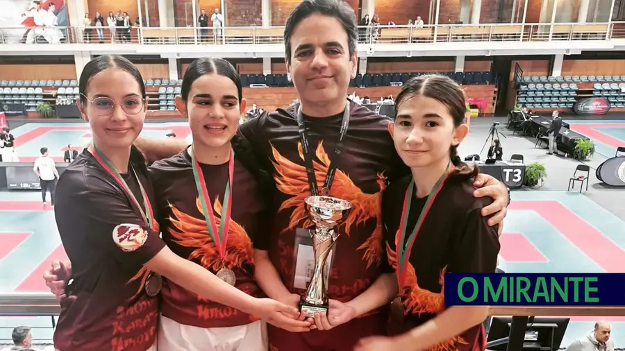 Equipa do Entroncamento é vice-nacional em kata