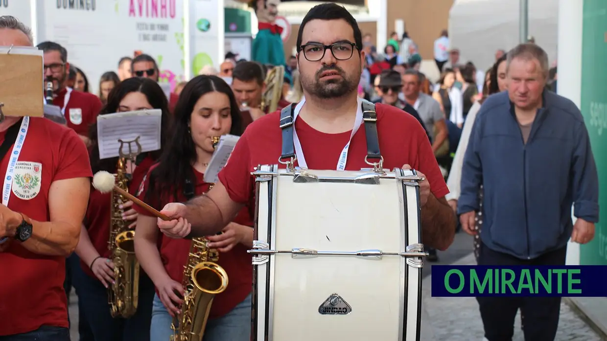A Bandinha nasceu há 20 anos para dar ritmo à festa em Aveiras de Cima