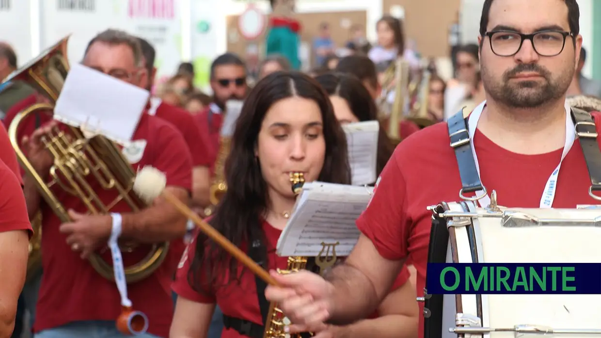 A Bandinha nasceu há 20 anos para dar ritmo à festa em Aveiras de Cima