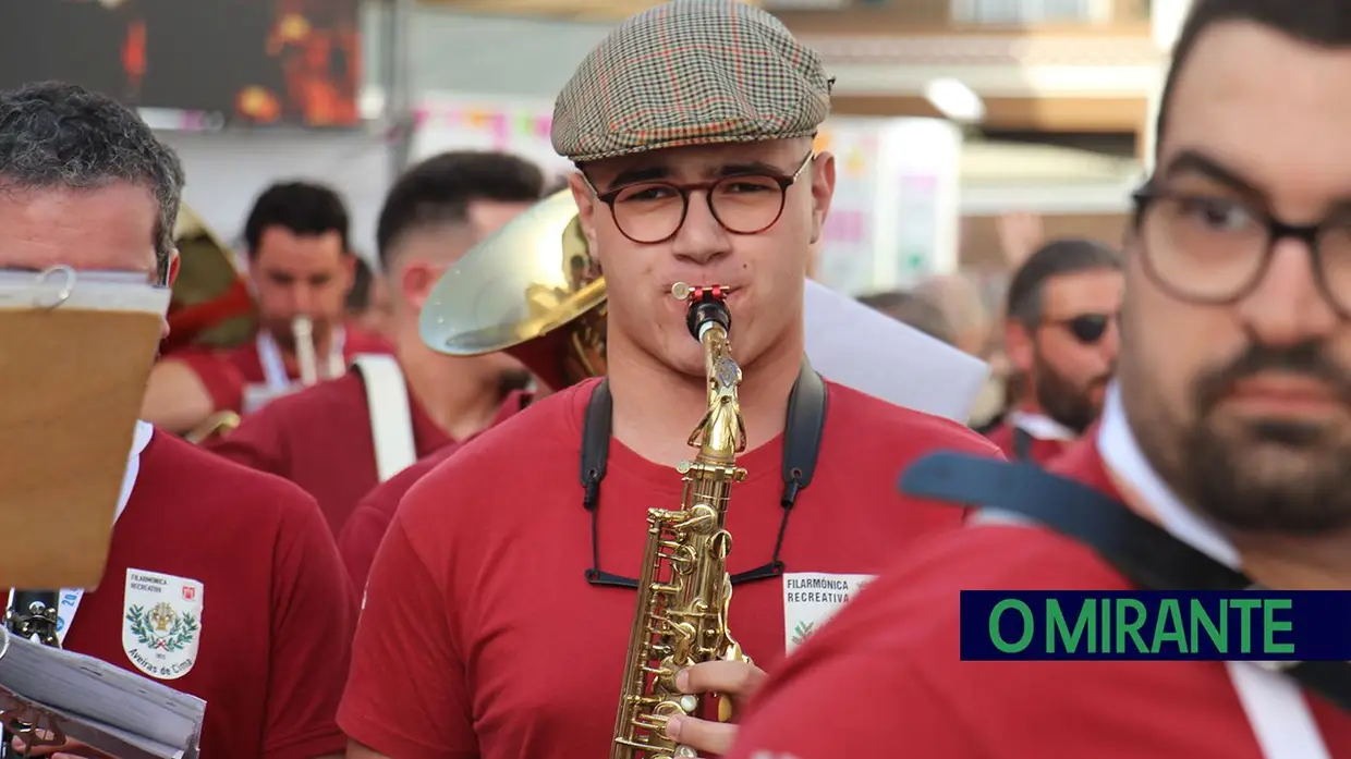 A Bandinha nasceu há 20 anos para dar ritmo à festa em Aveiras de Cima