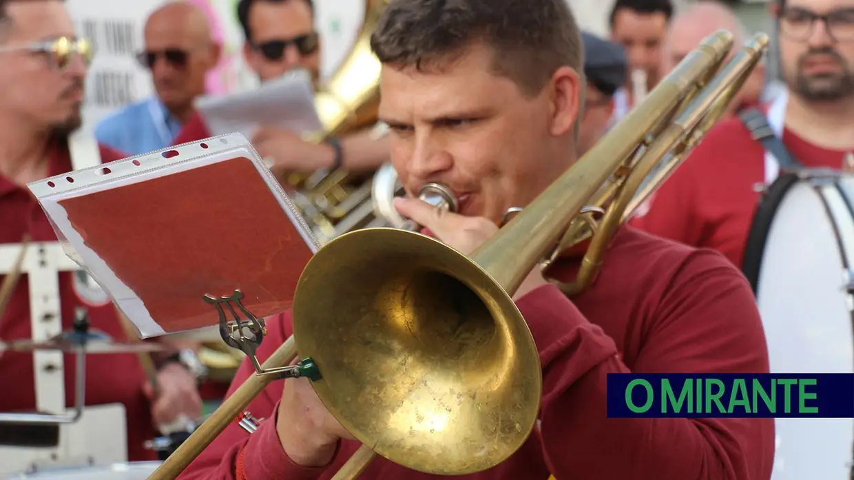 A Bandinha nasceu há 20 anos para dar ritmo à festa em Aveiras de Cima