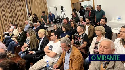 Centenas reivindicam saneamento básico em localidades de Torres Novas