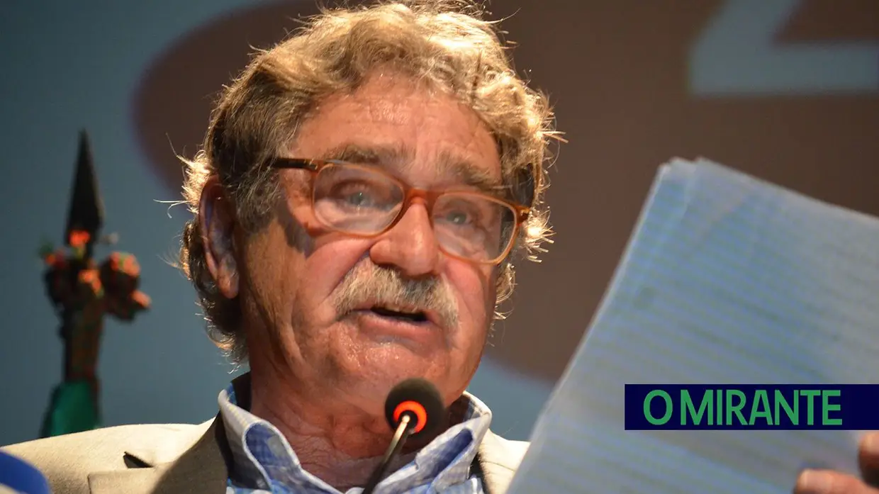 Benavente homenageou António José Ganhão com medalha de honra municipal no 25 de Abril