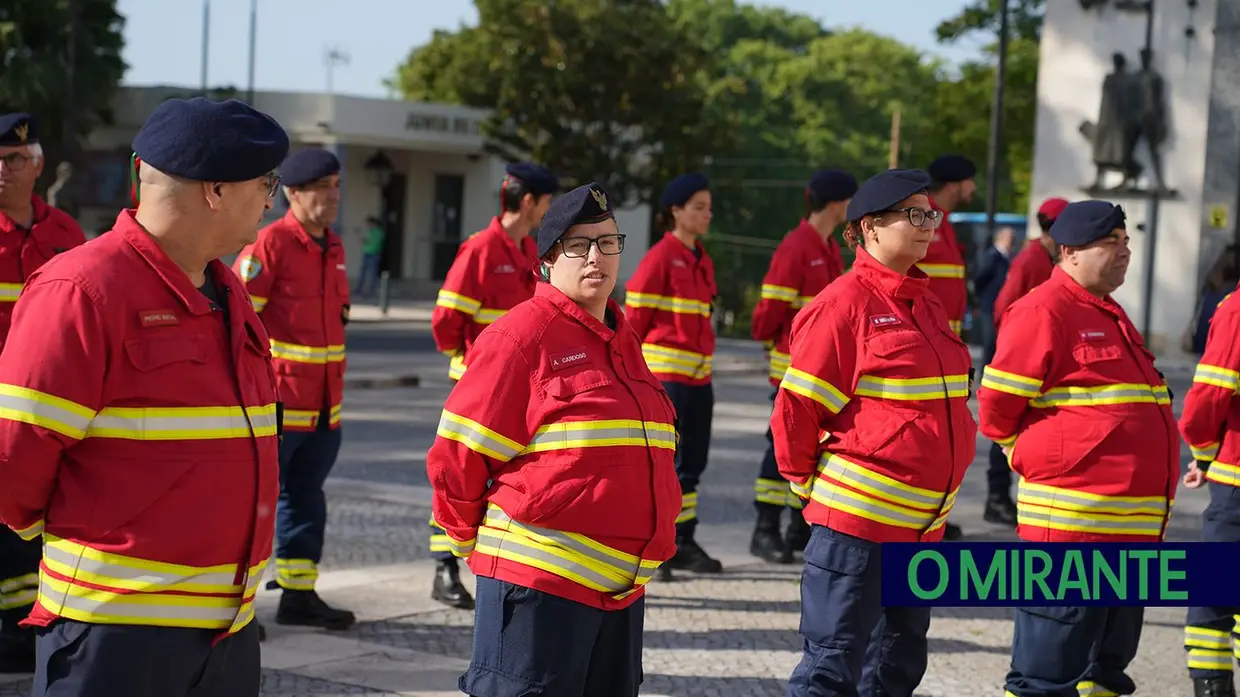 Comemorações do 25 de Abril na Golegã arrancam com homenagens