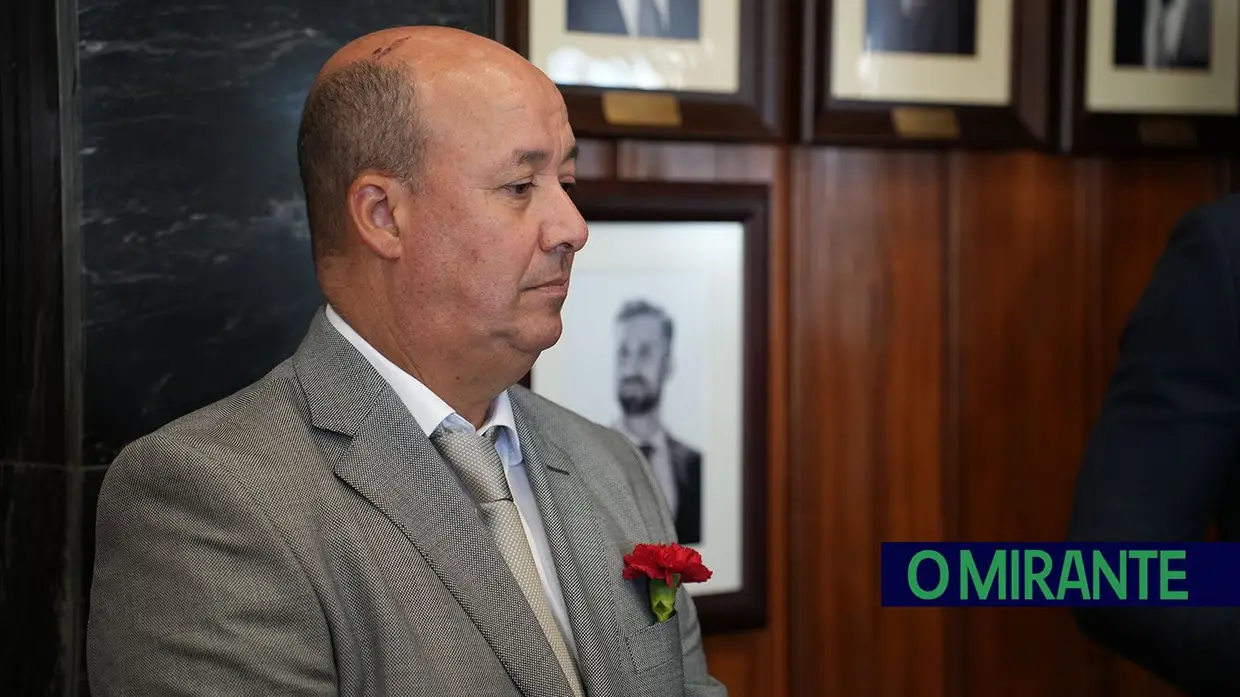 Comemorações do 25 de Abril na Golegã arrancam com homenagens