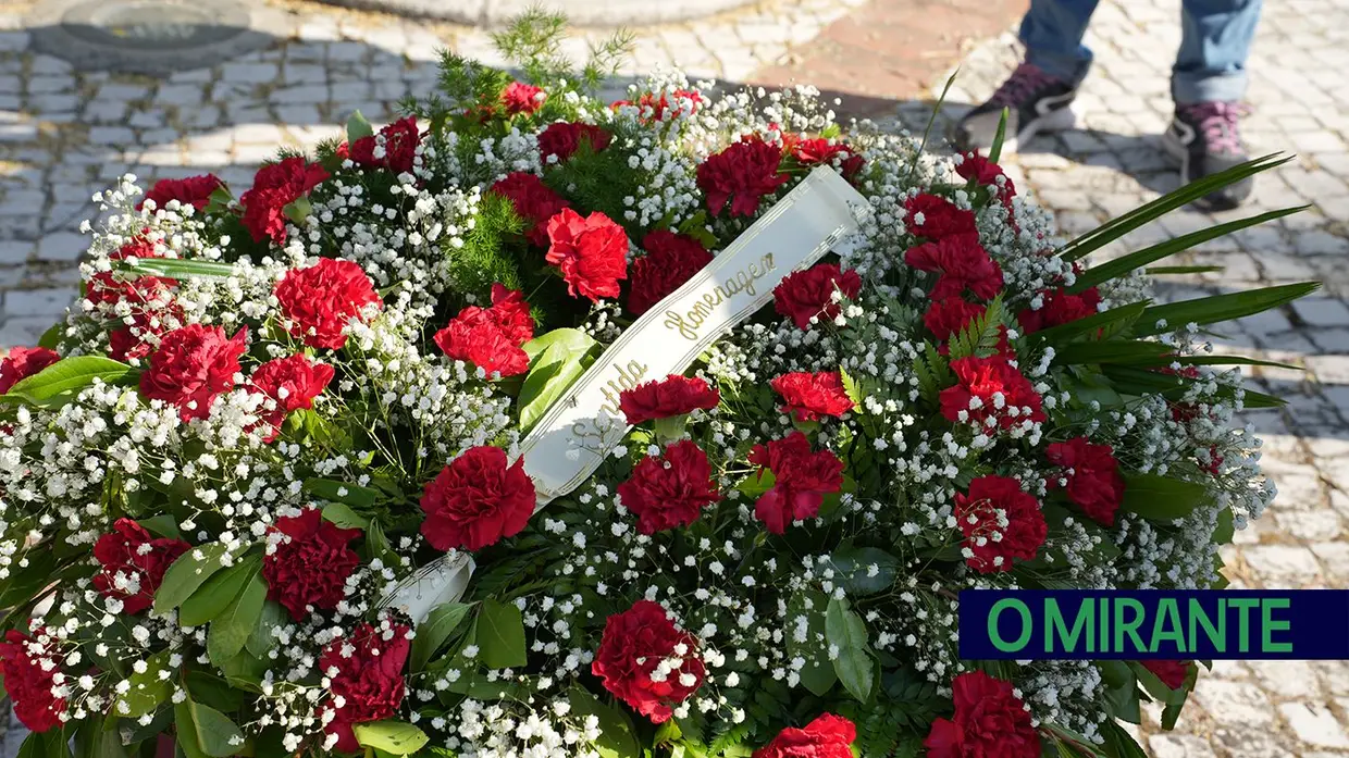 Comemorações do 25 de Abril na Golegã arrancam com homenagens