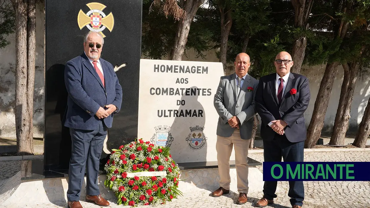 Comemorações do 25 de Abril na Golegã arrancam com homenagens