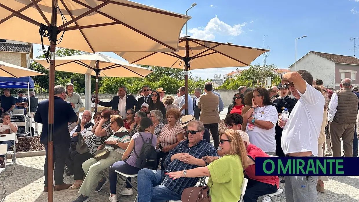 Comemorações do 25 de Abril em Abrantes com inauguração da Praça da Liberdade