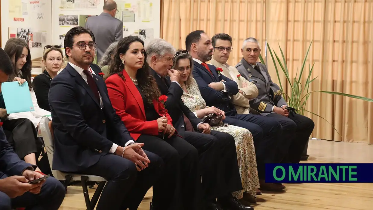 Entroncamento assinala 25 de Abril com apelos para agir no presente