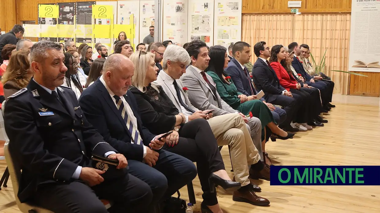 Entroncamento assinala 25 de Abril com apelos para agir no presente