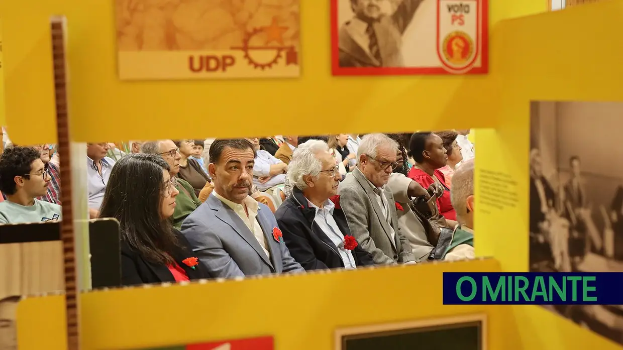 Entroncamento assinala 25 de Abril com apelos para agir no presente