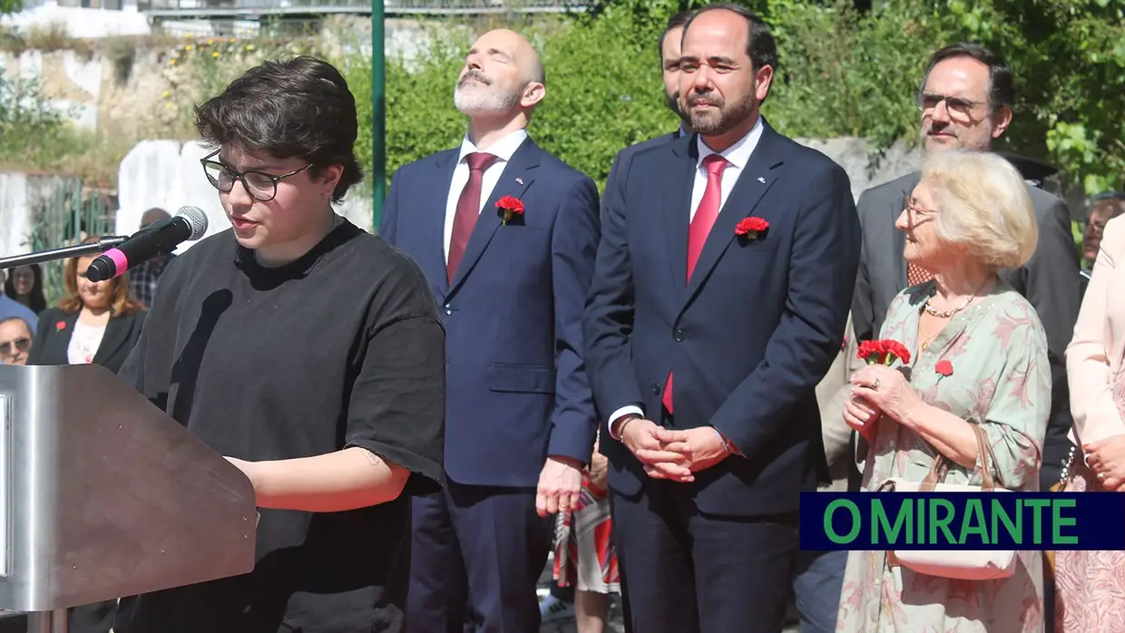 25 de Abril em Santarém com compromissos e recados ao Governo