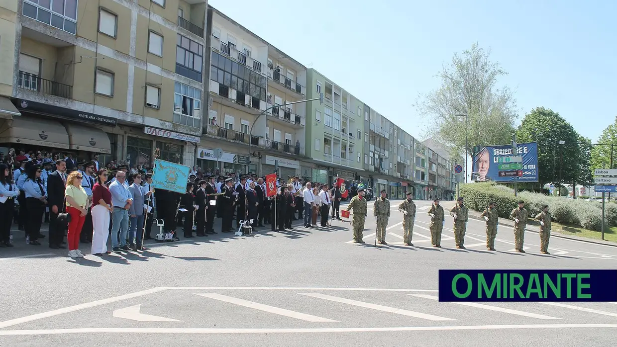 25 de Abril em Santarém com compromissos e recados ao Governo