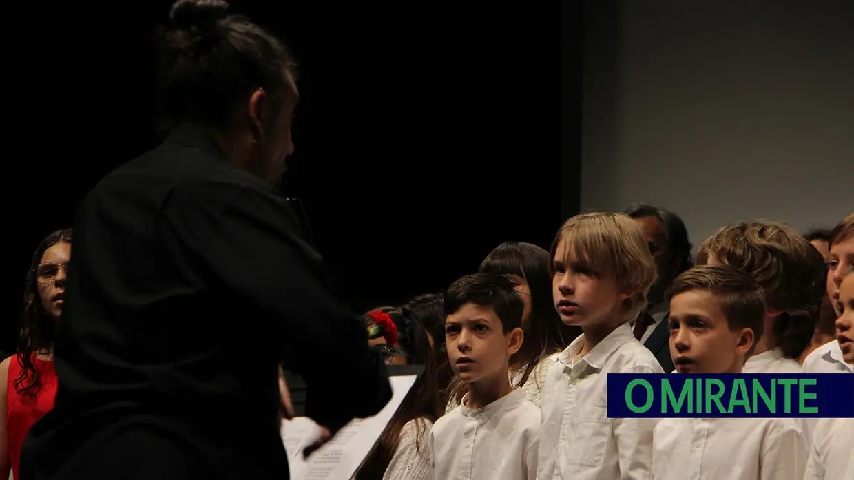 25 de Abril lembrado em Torres Novas como “responsabilidade que une todos”