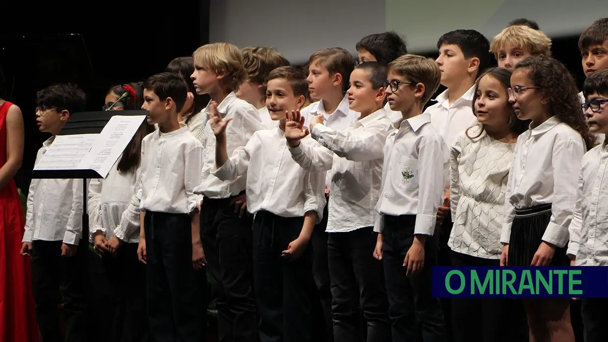 25 de Abril lembrado em Torres Novas como “responsabilidade que une todos”
