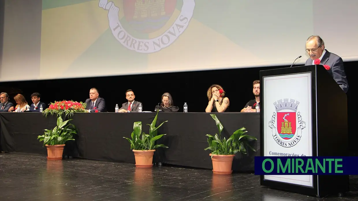 25 de Abril lembrado em Torres Novas como “responsabilidade que une todos”