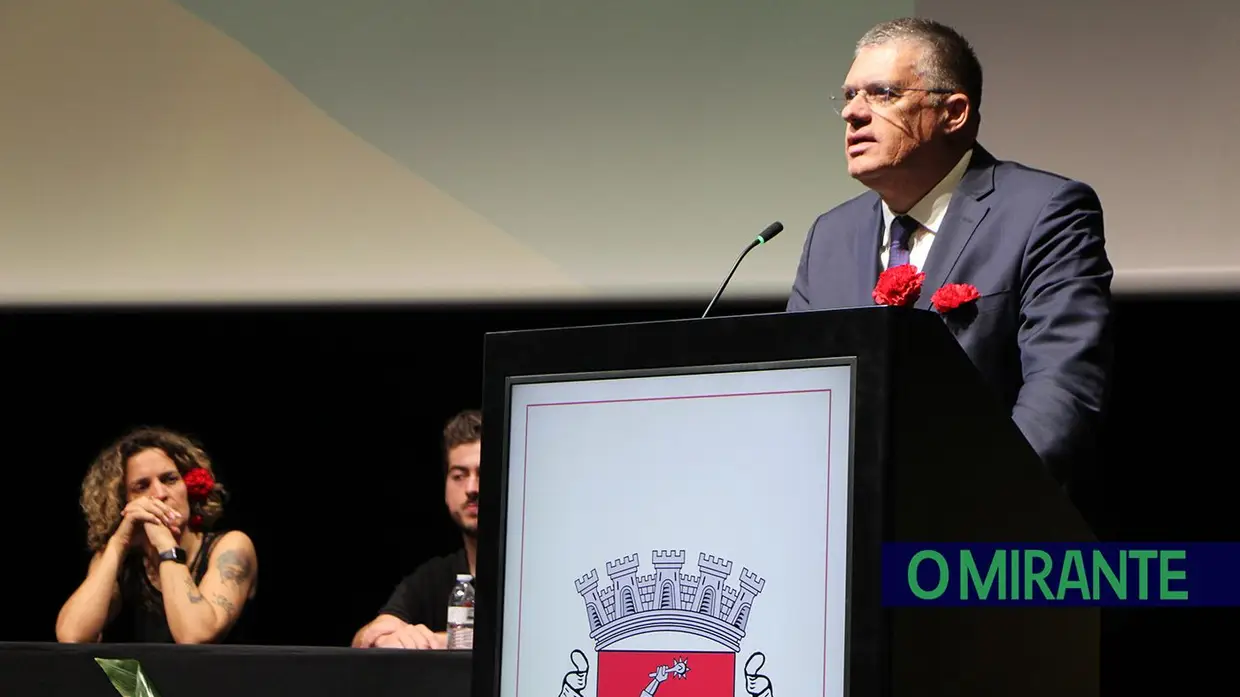 25 de Abril lembrado em Torres Novas como “responsabilidade que une todos”