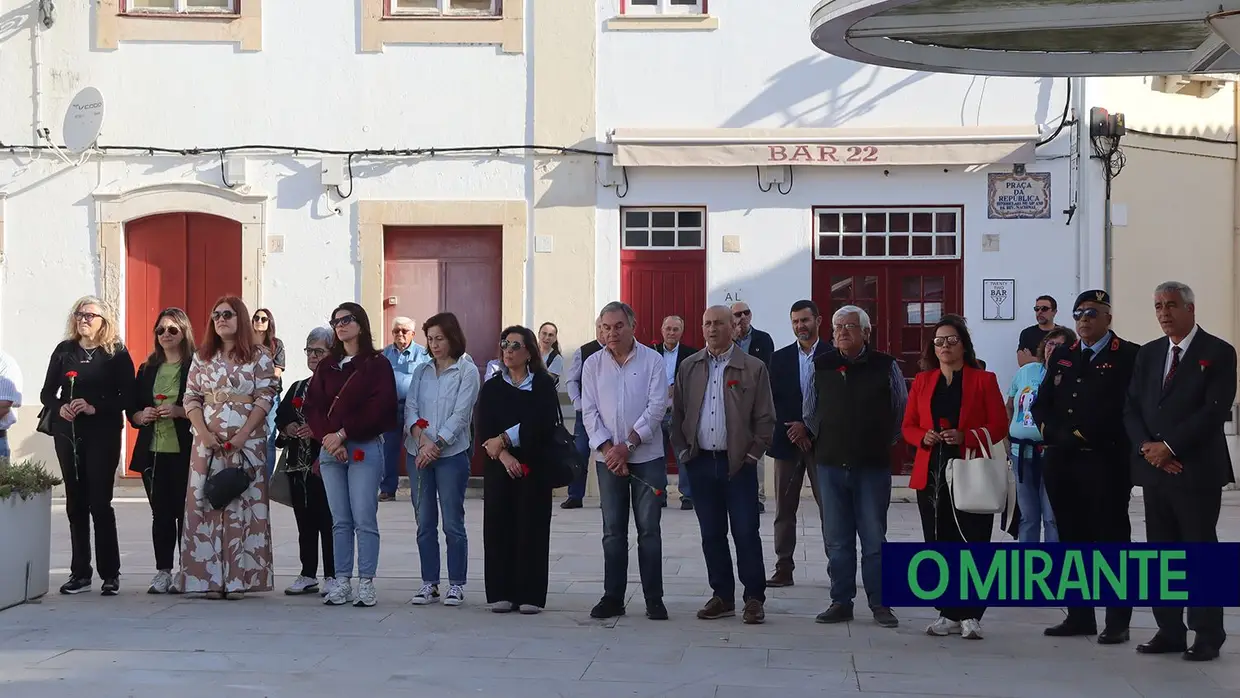 Vila Nova da Barquinha assinala 25 de Abril com cerimónias, desporto e música