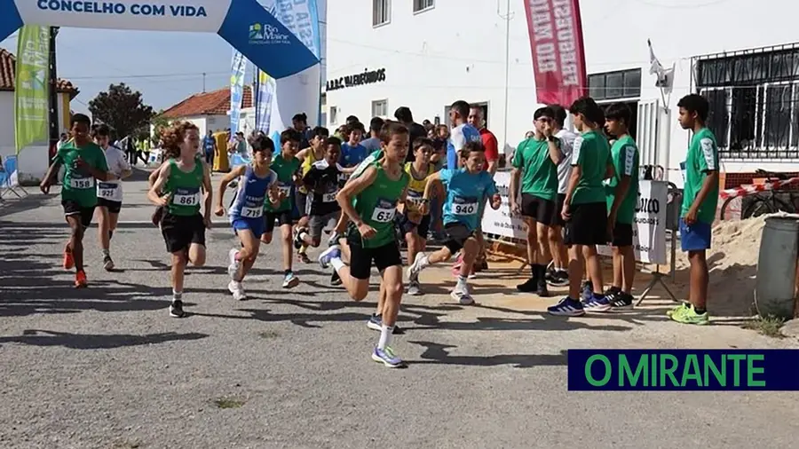 Atletas do CN Rio Maior em destaque na Légua de Vale de Óbidos