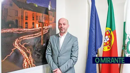 Pedro Rosa defende 25 de Abril como compromisso diário com a liberdade