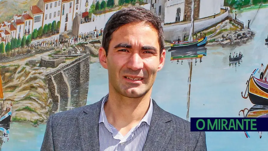 Sérgio Oliveira defende Abril e alerta para reformas adiadas