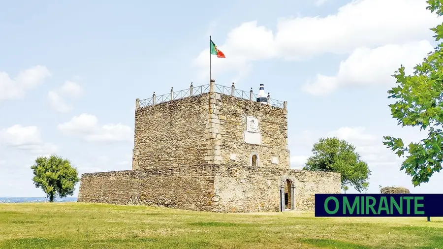 Castelo de Abrantes vandalizado origina discussão na reunião de câmara
