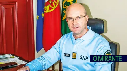 Novo comandante da GNR de Santarém quer reduzir risco nas estradas, fogos e defender os mais frágeis