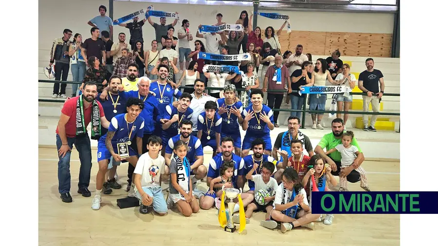 Carregueiros levanta Taça do Ribatejo de futsal amador