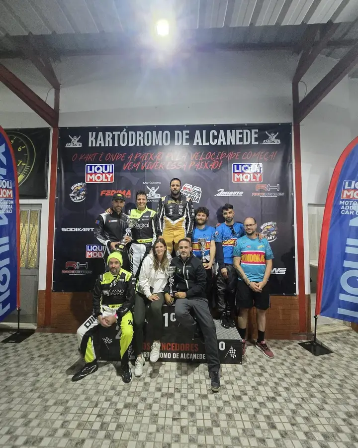 Emoção nas 13 horas do Kartódromo de Alcanede a pontuar para mundial