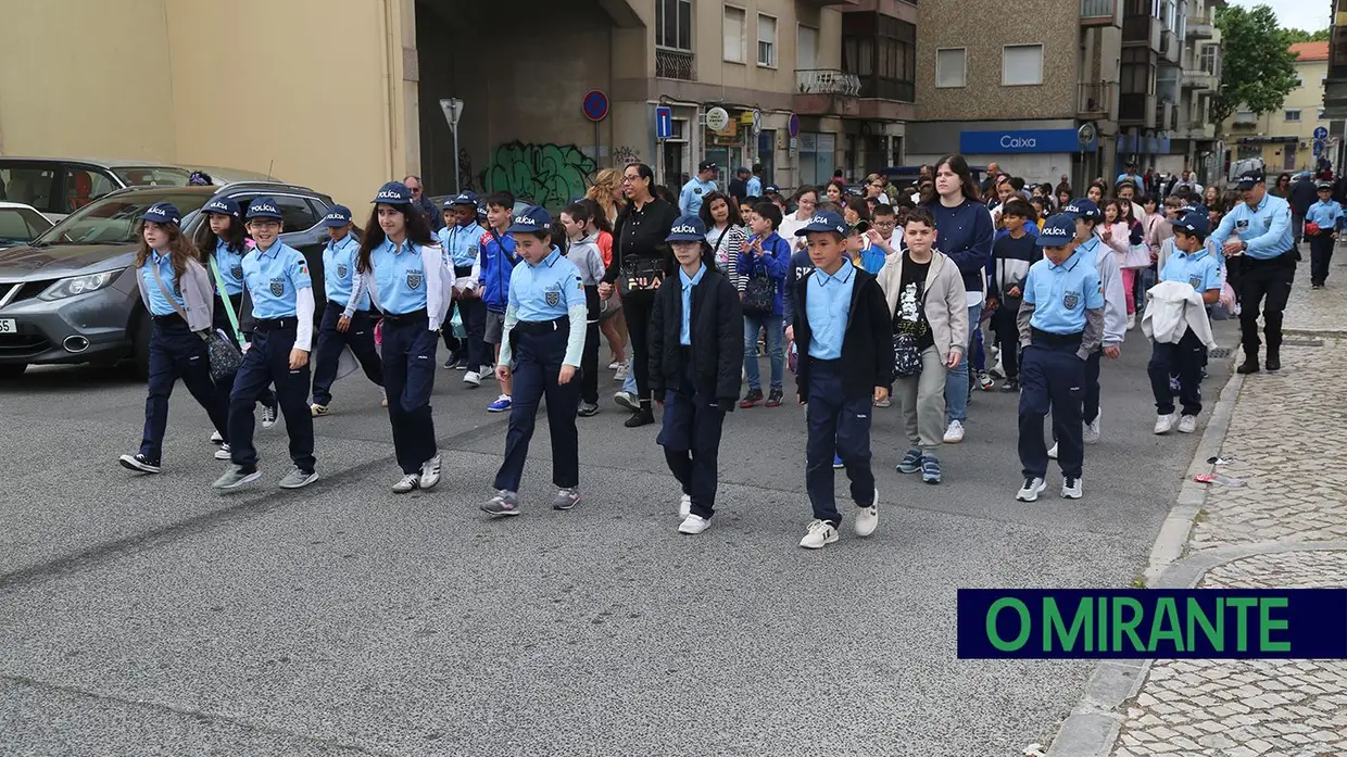 PSP leva alunos a simular entrada de claques no estádio do FC Alverca