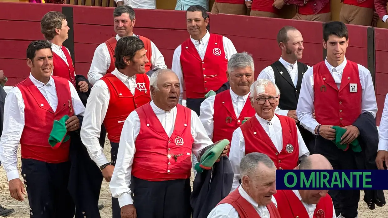 Corrida de toiro encheu praça do Cartaxo