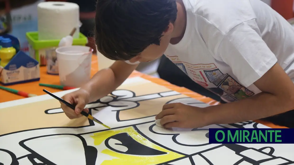 Escola da Póvoa de Santa Iria distinguida em projecto artístico anti-bullying