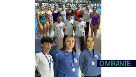 Natação de Torres Novas conquista quatro medalhas no MeetingXira26